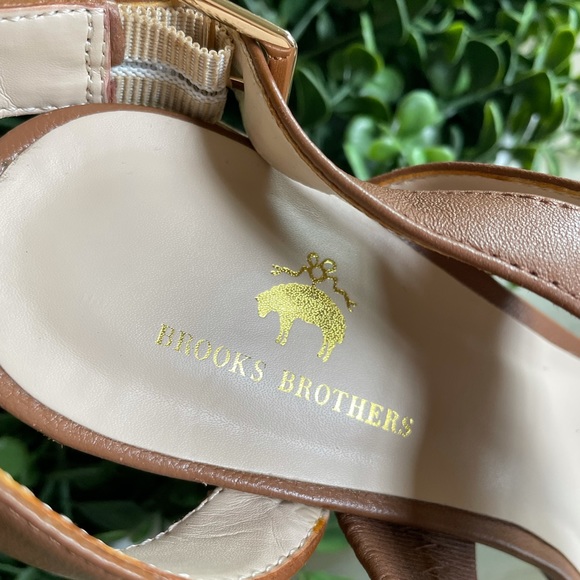 Brooks brothers vegan leather strap heel sandals Sz 81/2 - Picture 5 of 7